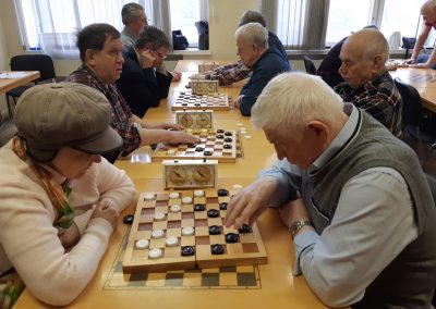 7 и 10 мая прошли соревнования  по шахматам и шашкам
