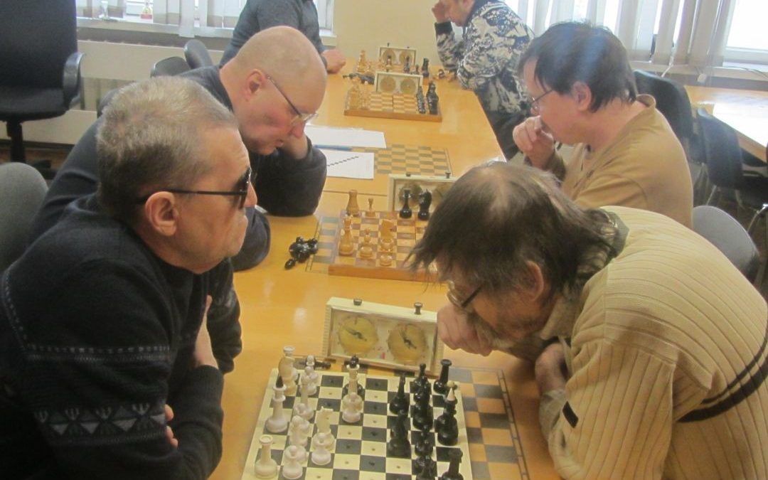Открытый турнир по шахматам среди инвалидов по зрению в клубе КСРК ВОС — итоги соревнований